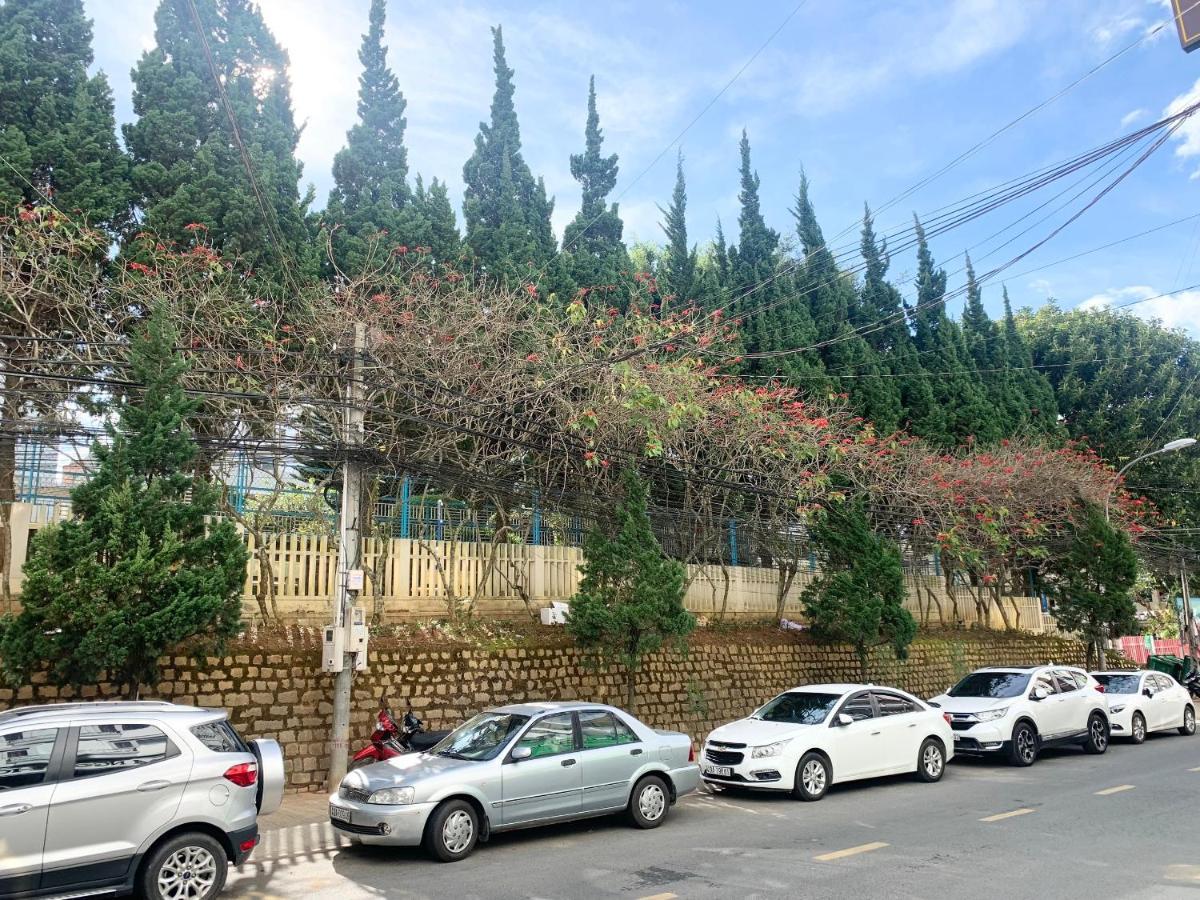 Hotel Khach San Xuan Quynh Da Lat Esterno foto