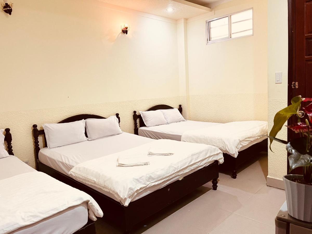 Hotel Khach San Xuan Quynh Da Lat Esterno foto