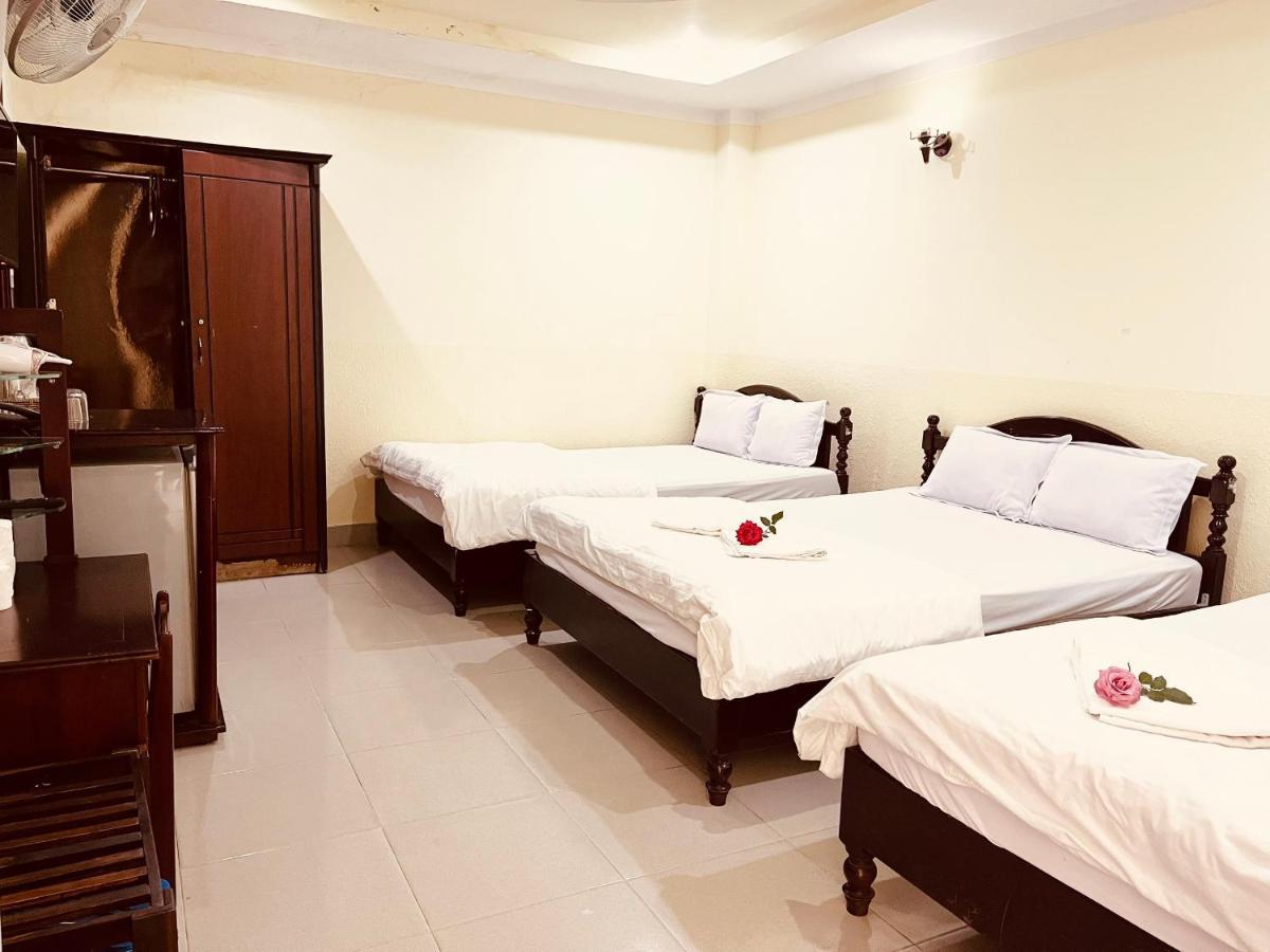 Hotel Khach San Xuan Quynh Da Lat Esterno foto