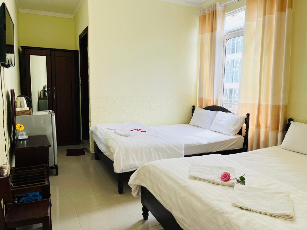 Hotel Khach San Xuan Quynh Da Lat Esterno foto